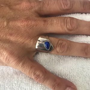 Blue lapaz ring